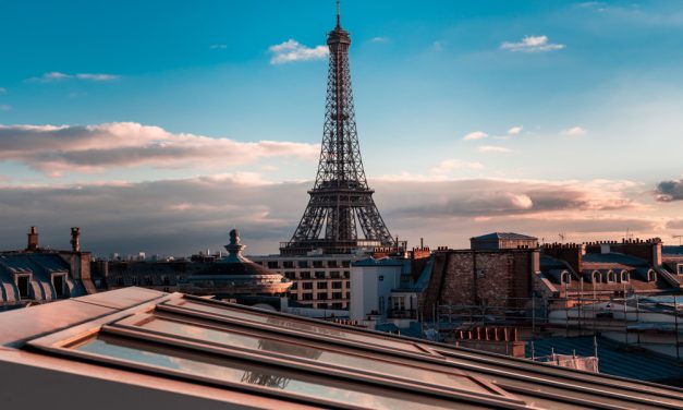 La Tour Eiffel est restée fermée ce 27 décembre, jour anniversaire de la mort de Gustave Eiffel, suite à un mouvement social.
